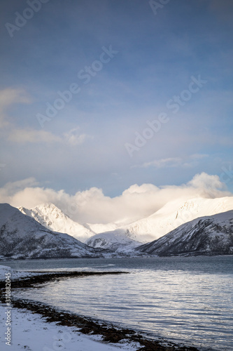Fjord im Winter - Norwegen