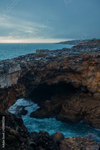 sea and rocks