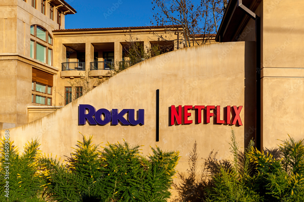 Los Gatos, California, USA - March 29, 2018: Netflix and Roku signs at  headquarters in Los Gatos, California. foto de Stock | Adobe Stock