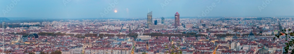 Panorama de Lyon depuis les hauteurs
