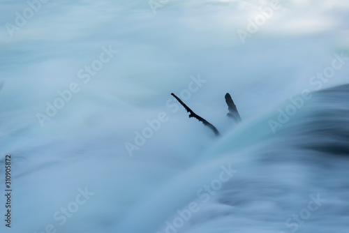 Acqua e cascate del Reno