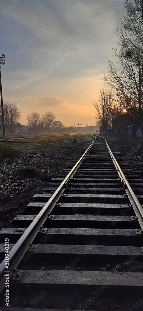 Fototapeta premium railway in sunset
