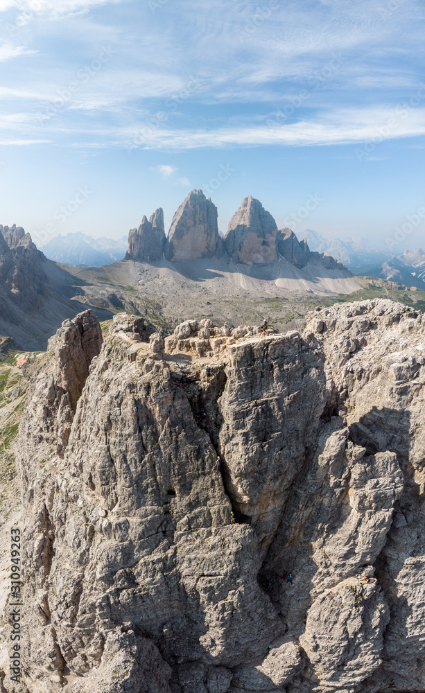 Vertical Panorama of the Torre di Toblin (Toblinger Knoten) in front of the Tre Cime di Lavaredo (Drei Zinnen), South Tyrol, Italy Vertical Panorama of the Torre di Toblin (Toblinger Knoten) in front of the Tre Cime di Lavaredo (Drei Zinnen), South Tyrol, Italy