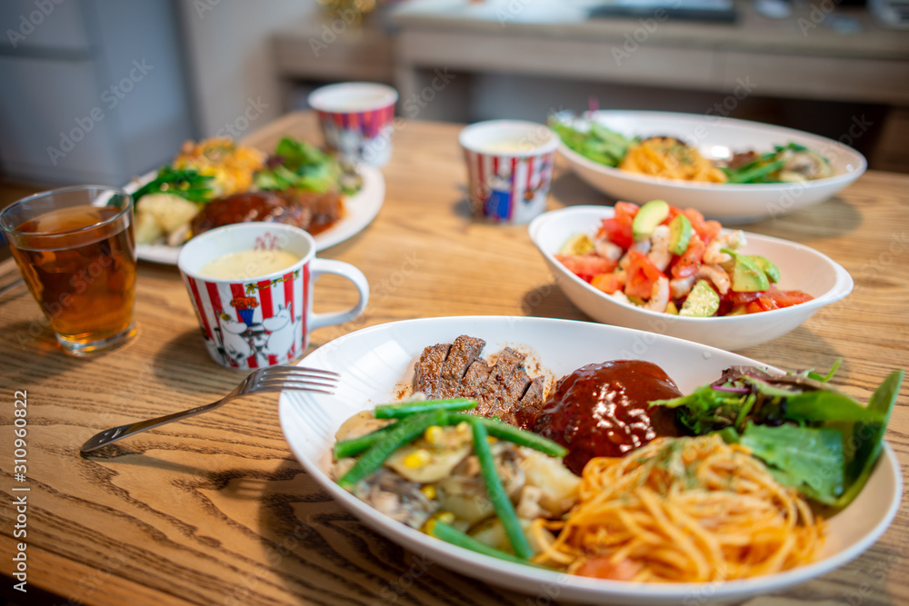 手作りハンバーグ料理 手作りハンバーグ料理