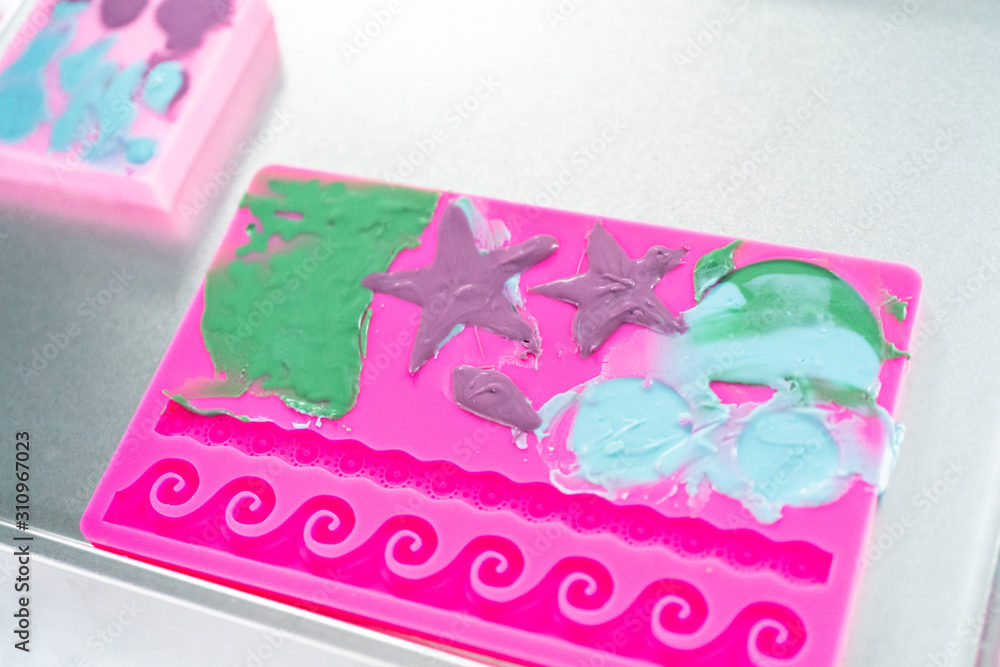 Chocolate molds Chocolate molds