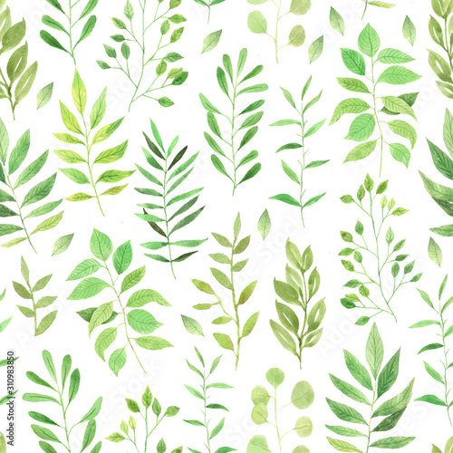 Seamless pattern with watercolor green leaves