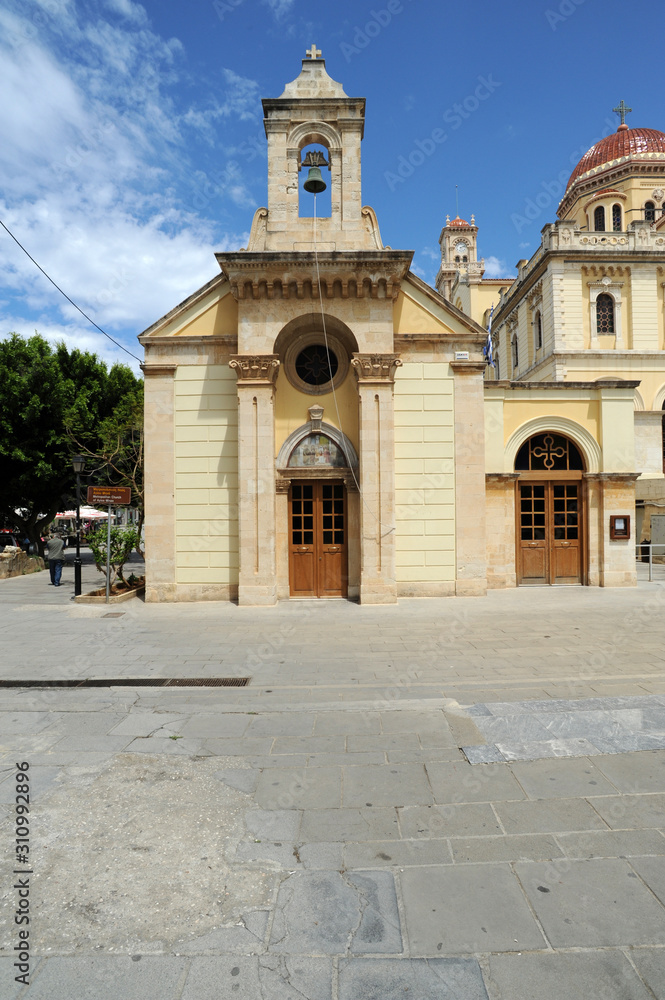 Fototapeta premium La vieille chapelle Saint-Ménas à Héraklion en Crète