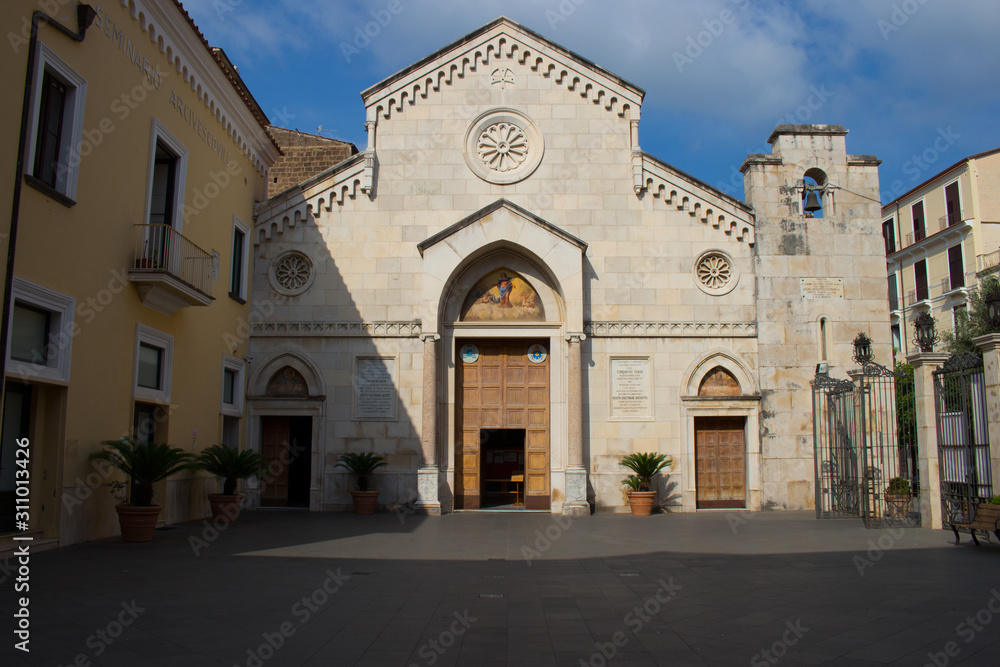 Fototapeta premium Front view of the Sorrento Cathedral