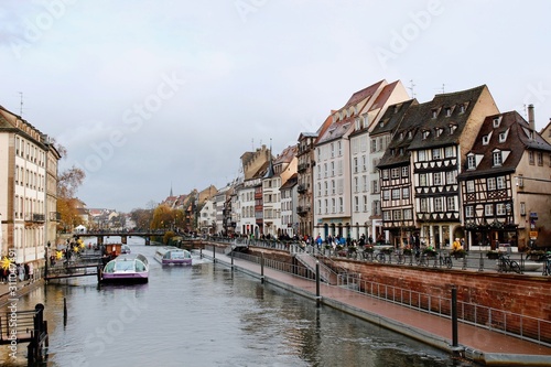 canal in strasbourg