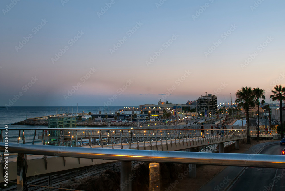 atardeciendo en Tarragona el 17-07-18