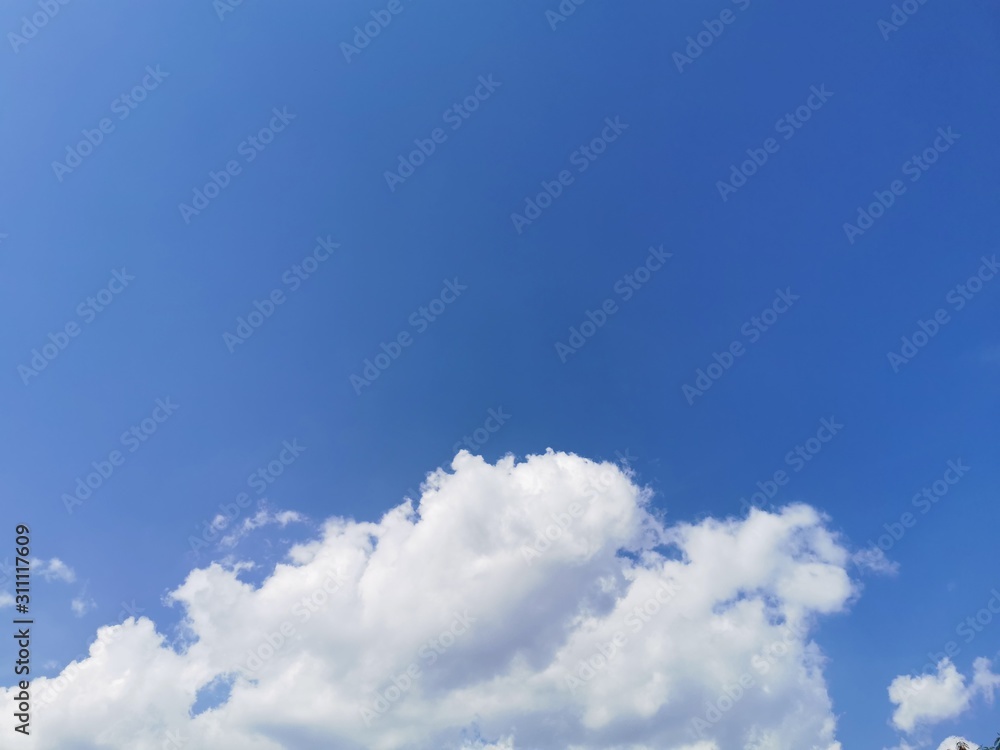 Natural images of clouds and summer skies Natural images of clouds and summer skies