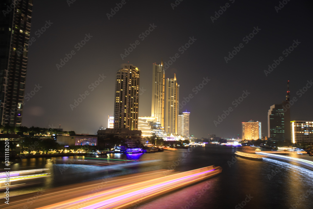 Fototapeta premium Bangkok Thailand city at night