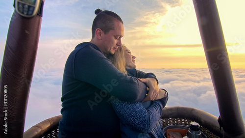 Bilde på lerret Adventure love couple on hot air balloon watermelon