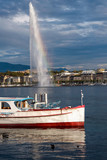 Le fameux jet d'eau dans le port de Genève