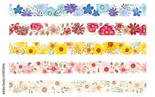 水彩風　シームレスな花のボーダーセット