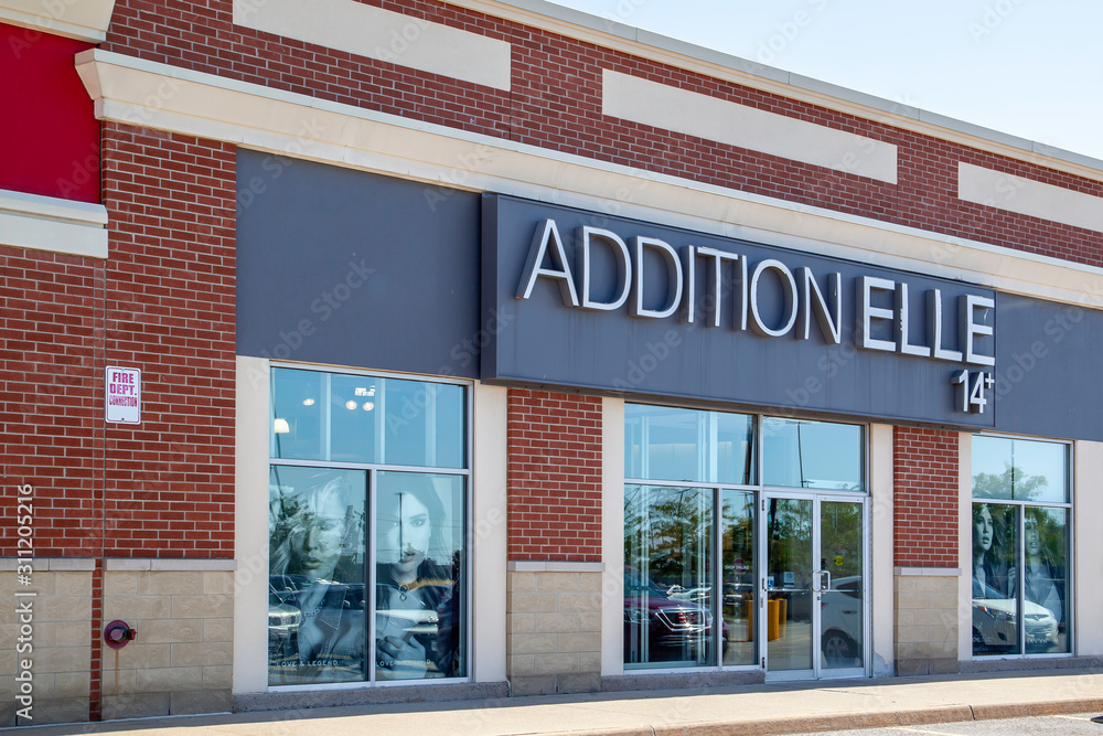 St. Catharines, Ontario, Canada - September 19, 2019: An Addition Elle  store in St. Catharines, Ontario. Addition Elle is a Canadian clothing  store chain that sells plus-size women' clothing. Stock Photo