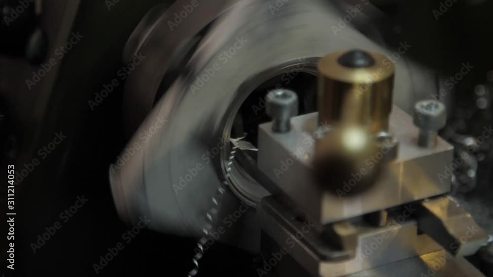milling machine aluminum piece machining slow motion milling machine aluminum piece machining slow motion