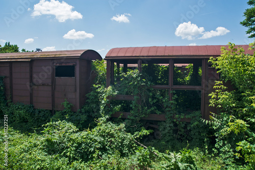 Old railway wagon © banedeki1
