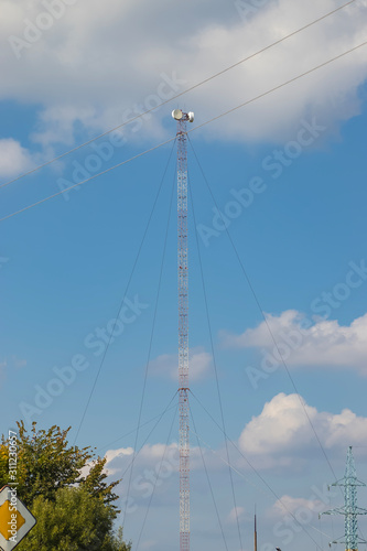 Cellular repeater, mast for broadcasting wireless communication and the Internet