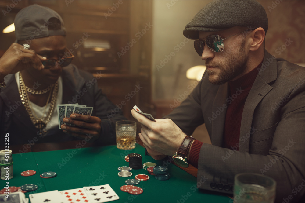 Professional poker player feels the risk, casino Professional poker player feels the risk, casino