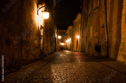 street at night © Sebastian