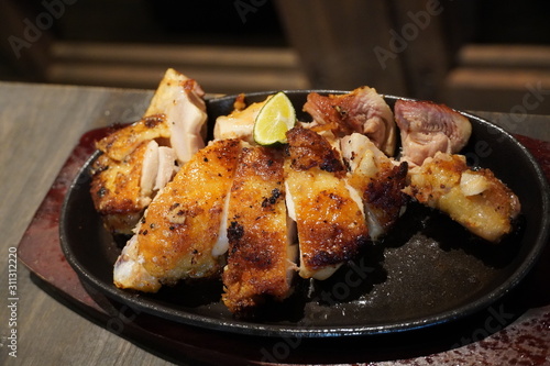 Wallpaper Mural 阿波尾鶏 Torontodigital.ca