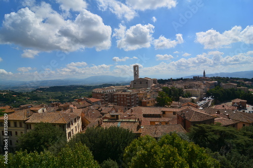 veduta di montepulciano