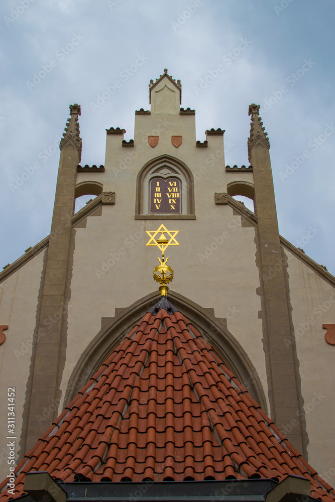 Foto de Facade of Maisel Synagogue (Maiselova synagoga), one of the
