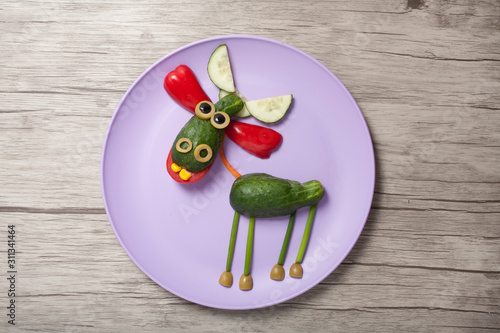 A simple recipe for making a deer from vegetables