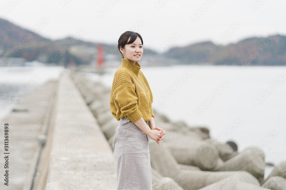 海の女性