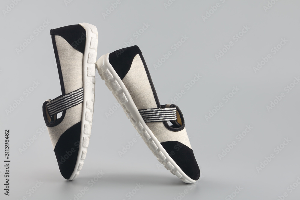 Indian made ladies casual shoes Indian made ladies casual shoes