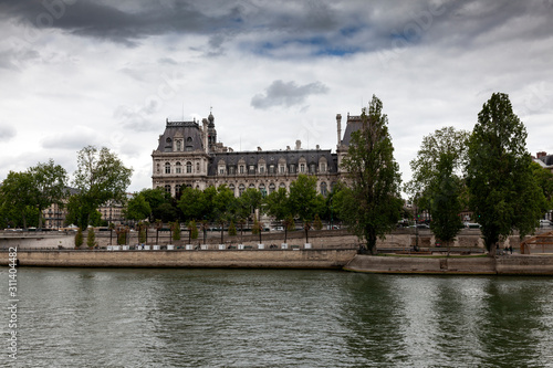 castle in paris france