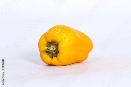 Dehydrated Yellow Pepper 