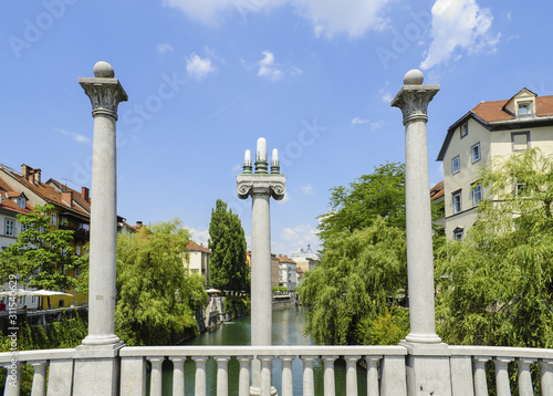 Ljubljana, Altstadt, Schuhmacher Brücke, Cevljarski most, Susta photo