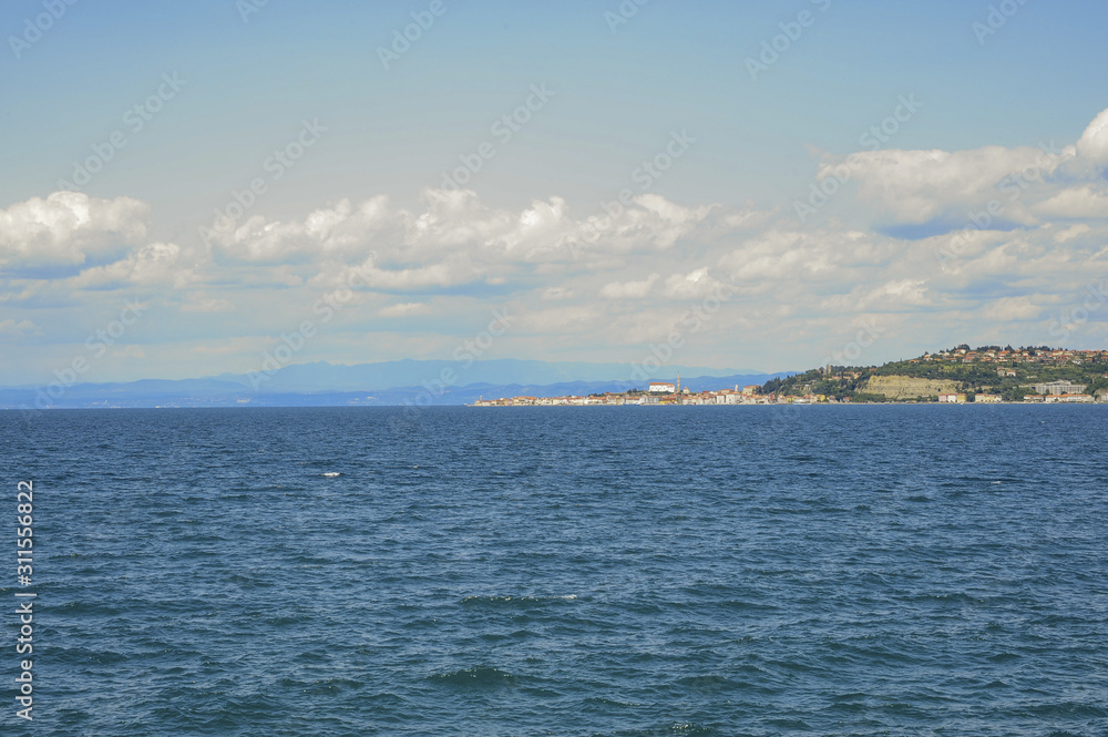 Istrien, Kroatien, Katoro, Blick nach Piran, Slowenien, Umag Istrien, Kroatien, Katoro, Blick nach Piran, Slowenien, Umag