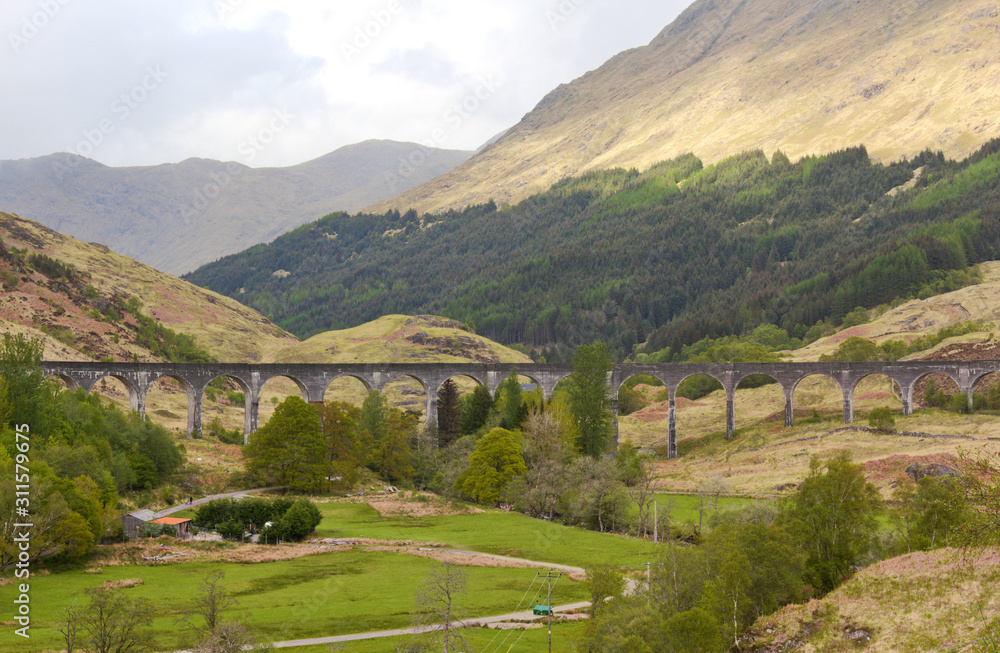 Obraz premium Wiadukt Glennfinnan - Loch Shiel - Szkocja