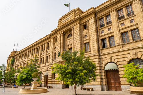 Karachi Imperial Old Custom House 38 photo