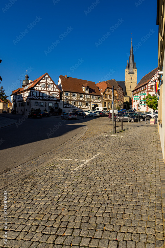 Obraz premium Historischer Ortskern von Zeil am Main, Landkreis Haßberge, Unterfranken, Franken, Bayern, Deutschland