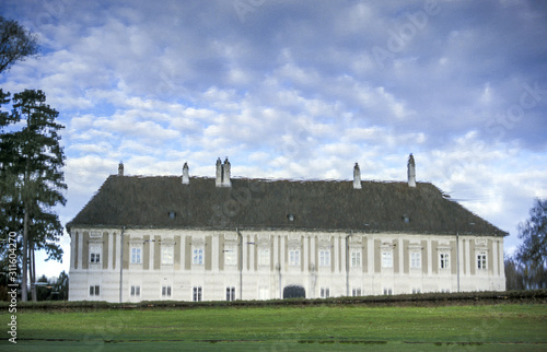 Schloss Harrach, Spiegelung, Österreich, NIederösterreich, Sü photo