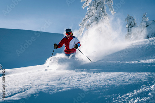 Powdern Skifahren in Flachau, Österreich