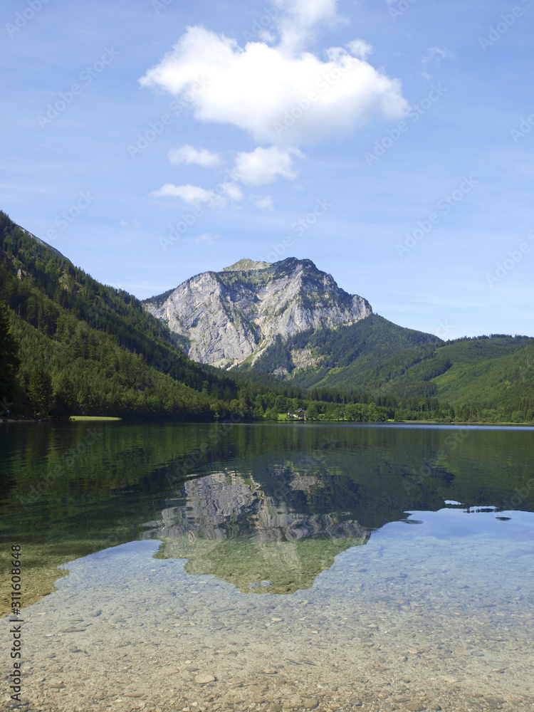 Vorder Langbathsee mit Brunnkogel, Österreich, Oberösterreich, Vorder Langbathsee mit Brunnkogel, Österreich, Oberösterreich,