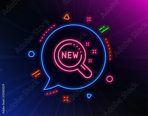 New products line icon. Neon laser lights. Search sign. Magnifier glass symbol. Glow laser speech bubble. Neon lights chat bubble. Banner badge with new products icon. Vector