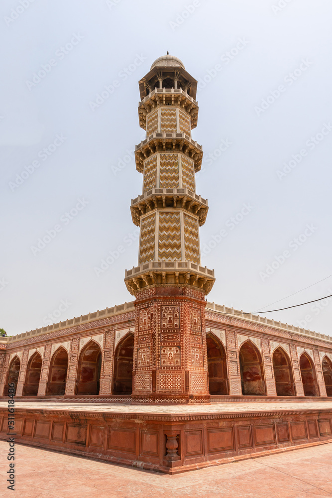 Lahore Tomb of Jahangir 252