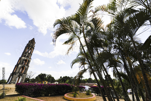 Kuba, Valle de los Igenios, Torre de Iznaga, Sancti Spiritus photo