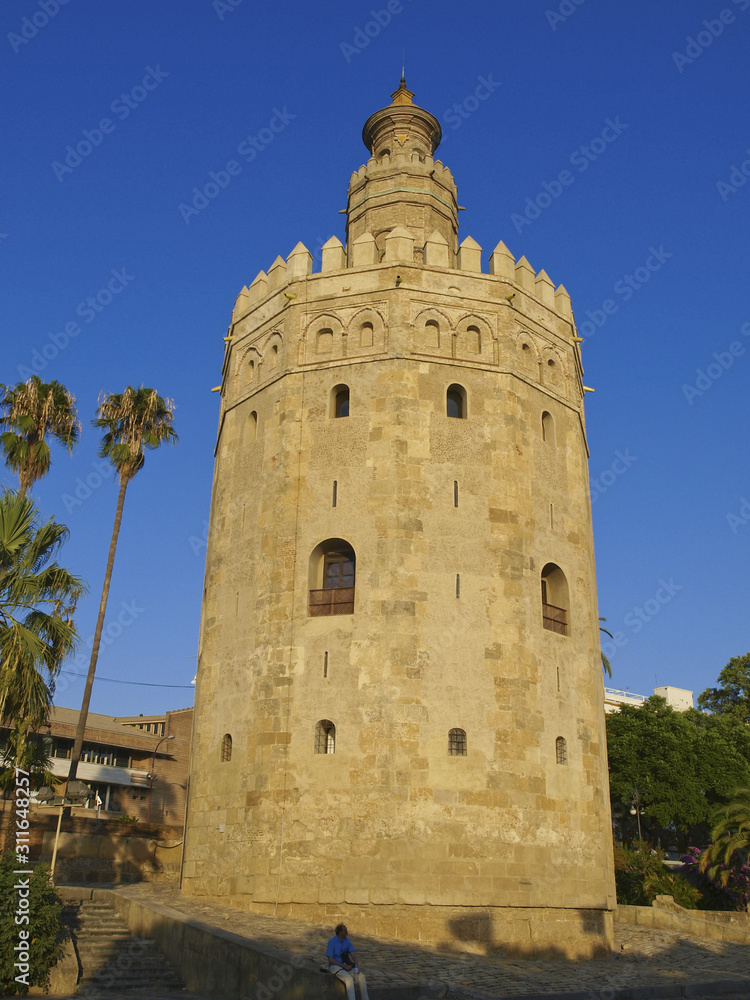 Sevilla, Andalusien, Spanien, Torre del oro, Goldener Turm