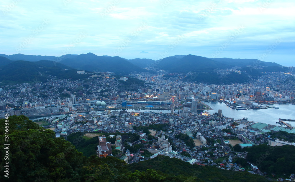 稲佐山からの長崎市眺望