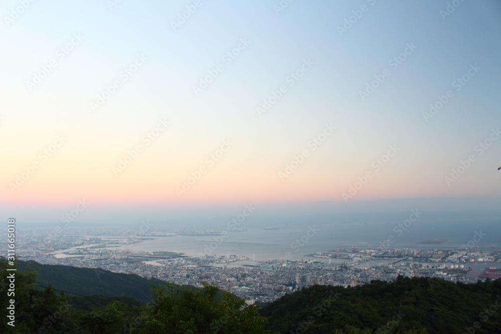 日本三大夜景　神戸　マジックアワー　六甲山山頂から　The best night view Kobe from Mt.Rokko
