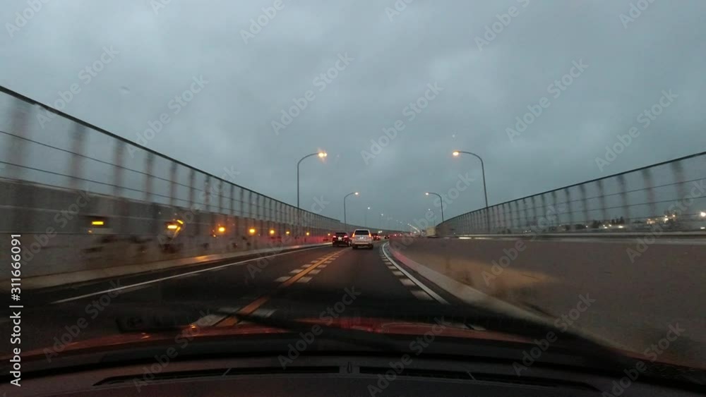 雨の日の運転 名古屋高速道路 移動映像 愛知県 日本 雨の日の運転 名古屋高速道路 移動映像 愛知県 日本