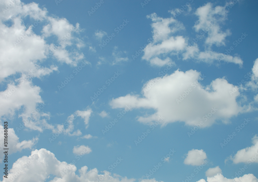 Obraz premium clouds in the blue sky