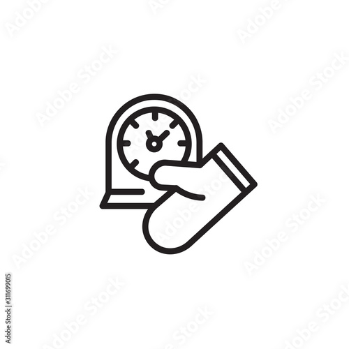 Kitchen timer and oven glove thin line icon. Kitchen equipment, utensils, baking isolated outline sign. Cooking concept. Vector illustration symbol element for web design and apps